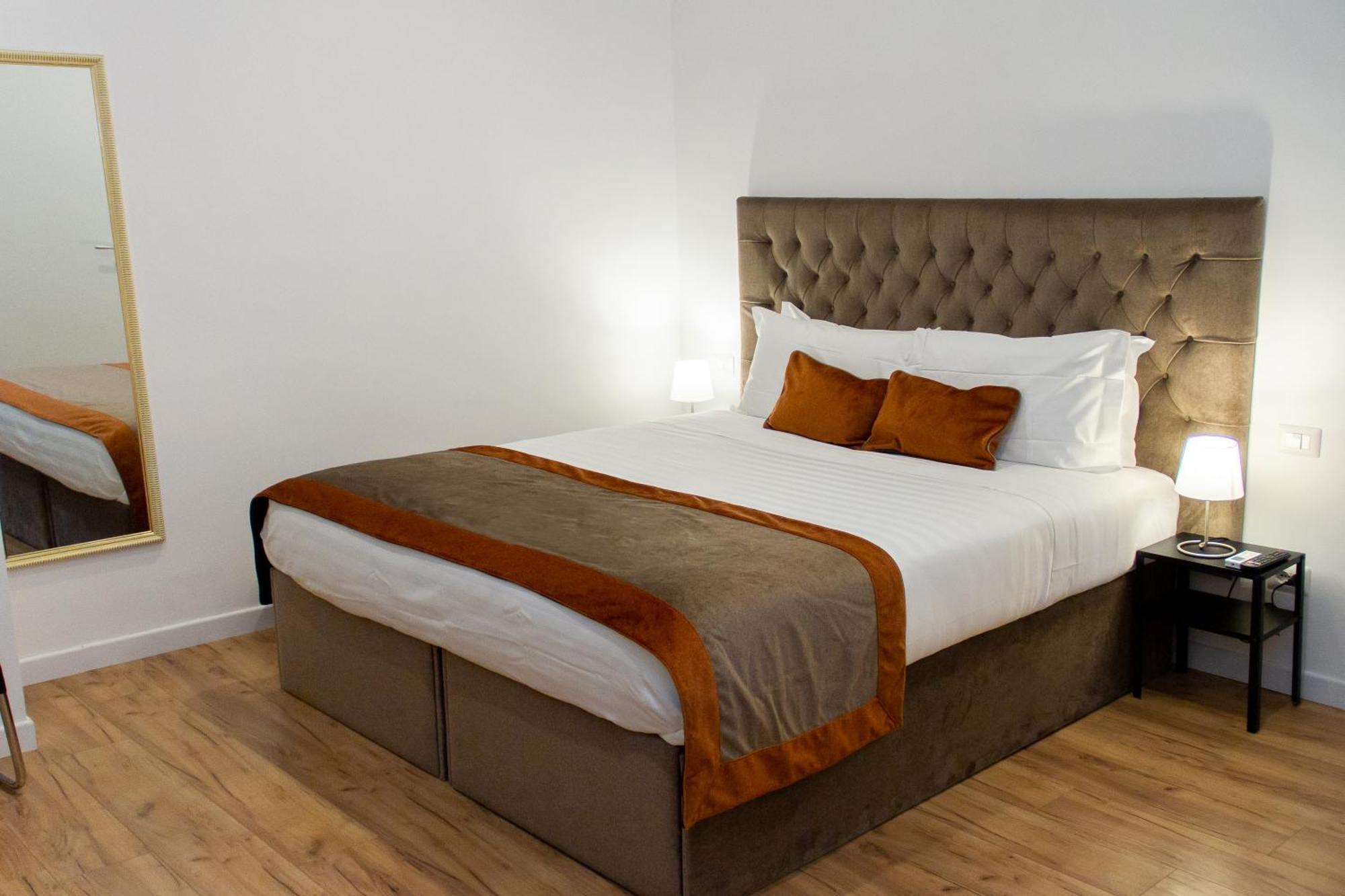 Home At Rome St. Peter Rooms&Apartment Bagian luar foto