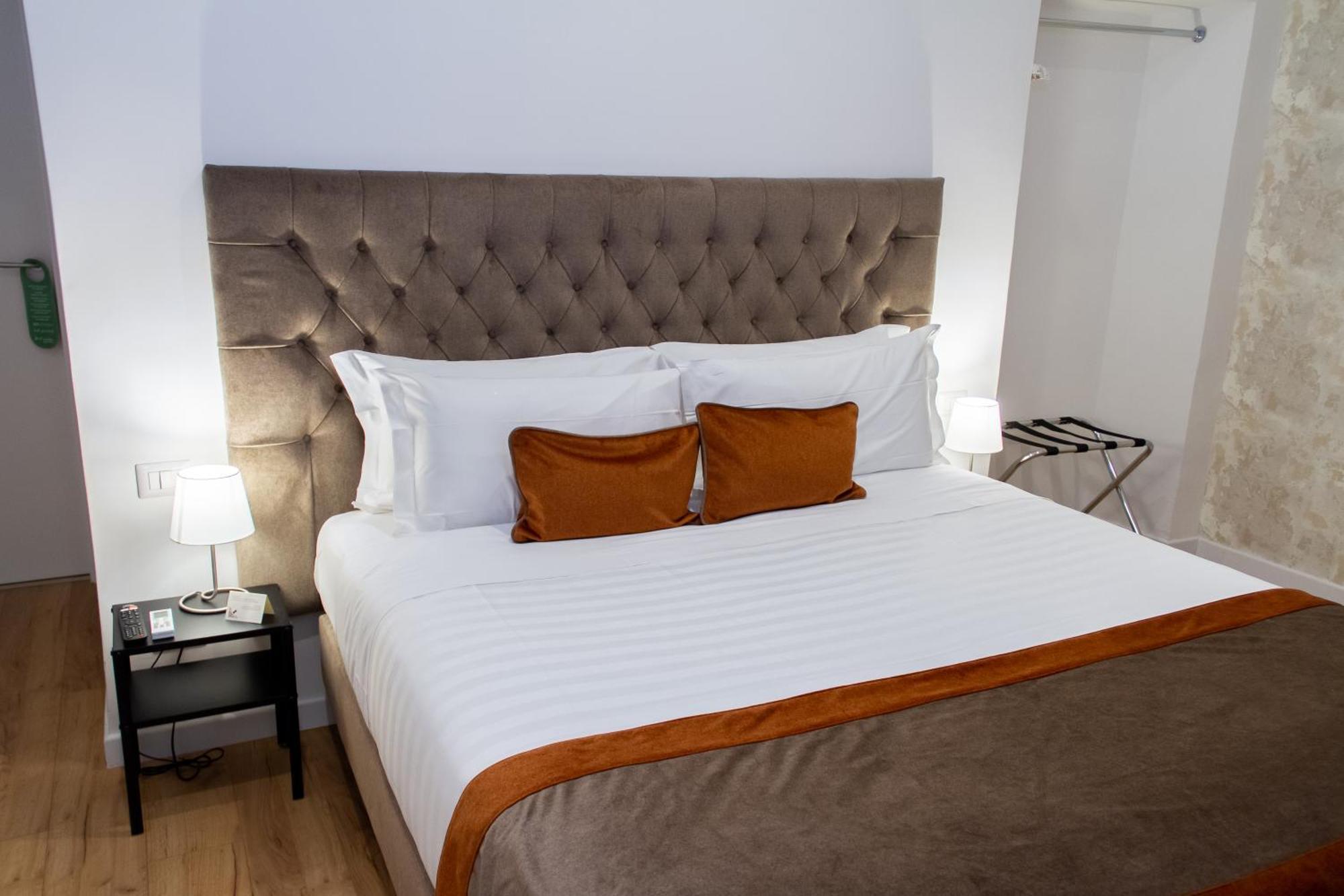 Home At Rome St. Peter Rooms&Apartment Bagian luar foto