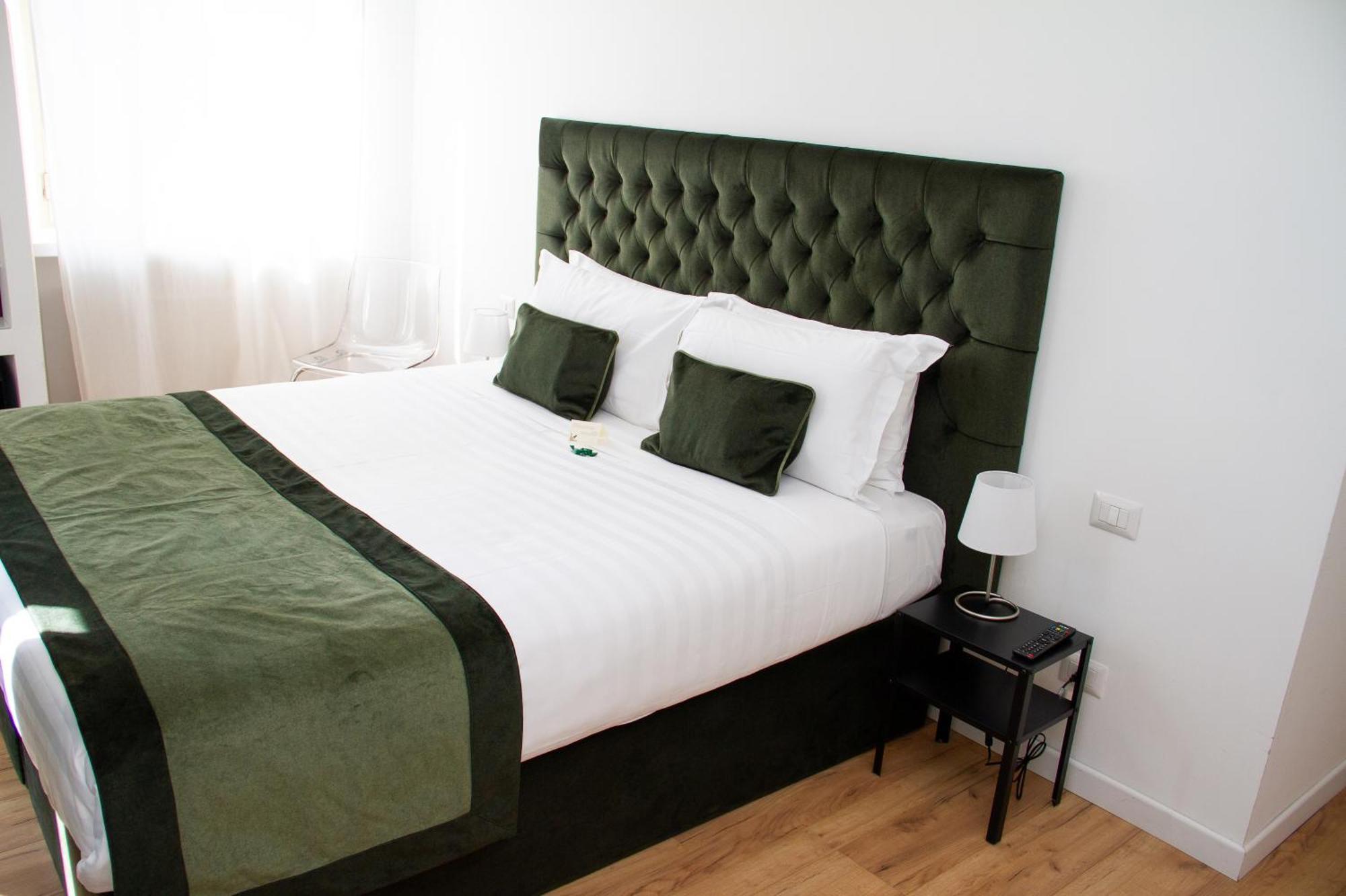Home At Rome St. Peter Rooms&Apartment Bagian luar foto