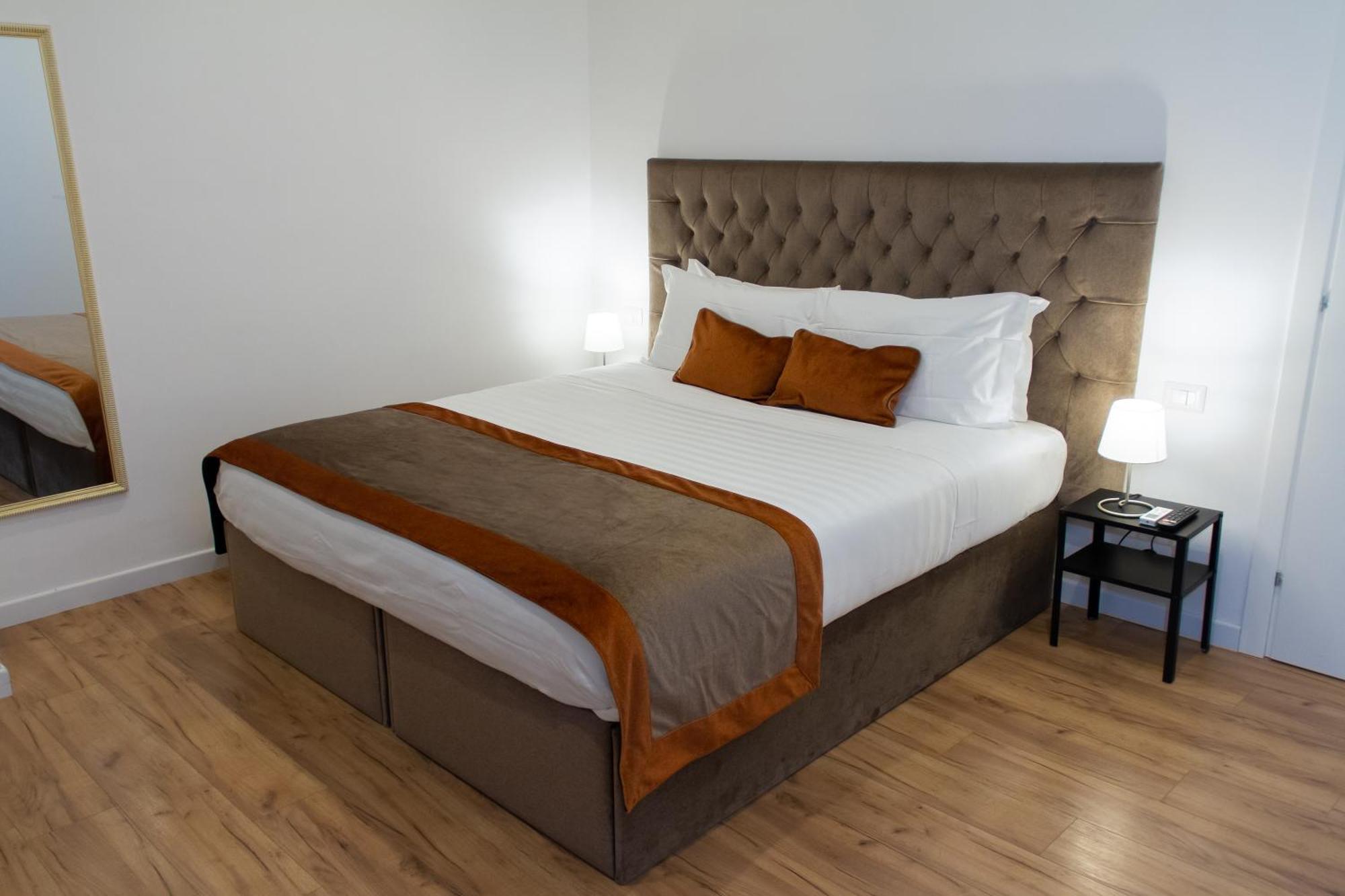 Home At Rome St. Peter Rooms&Apartment Bagian luar foto