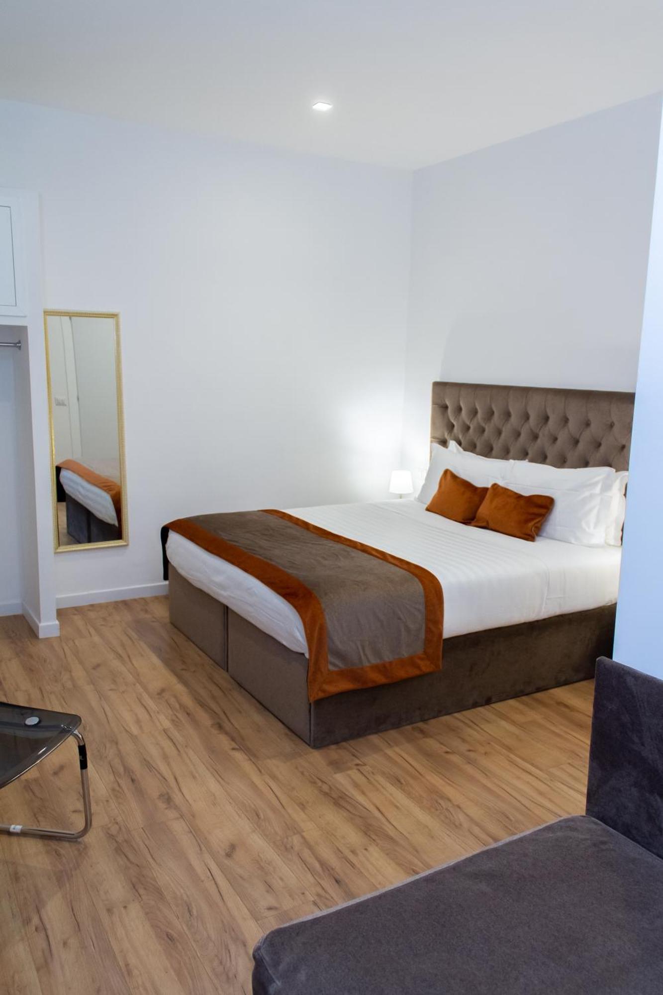 Home At Rome St. Peter Rooms&Apartment Bagian luar foto