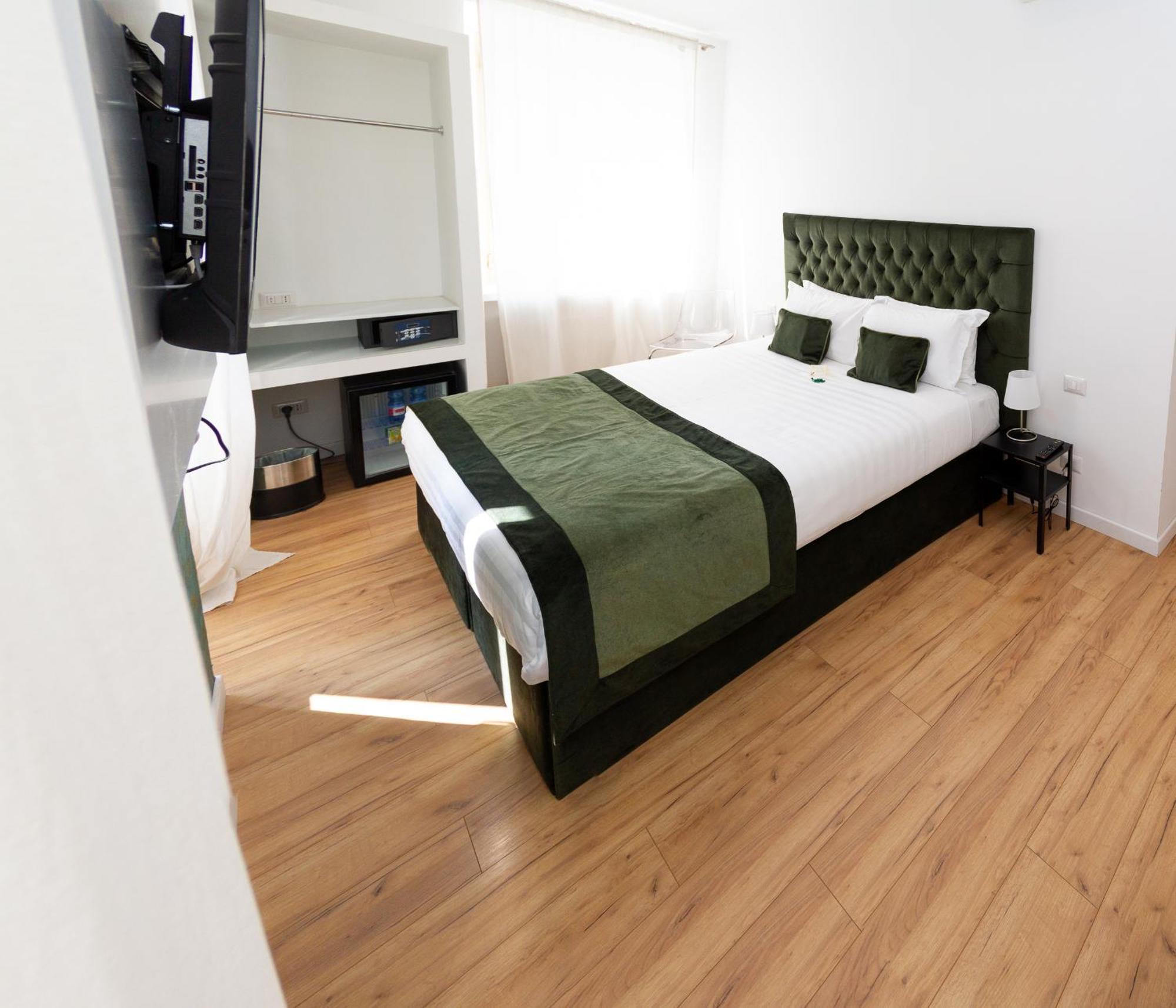 Home At Rome St. Peter Rooms&Apartment Bagian luar foto