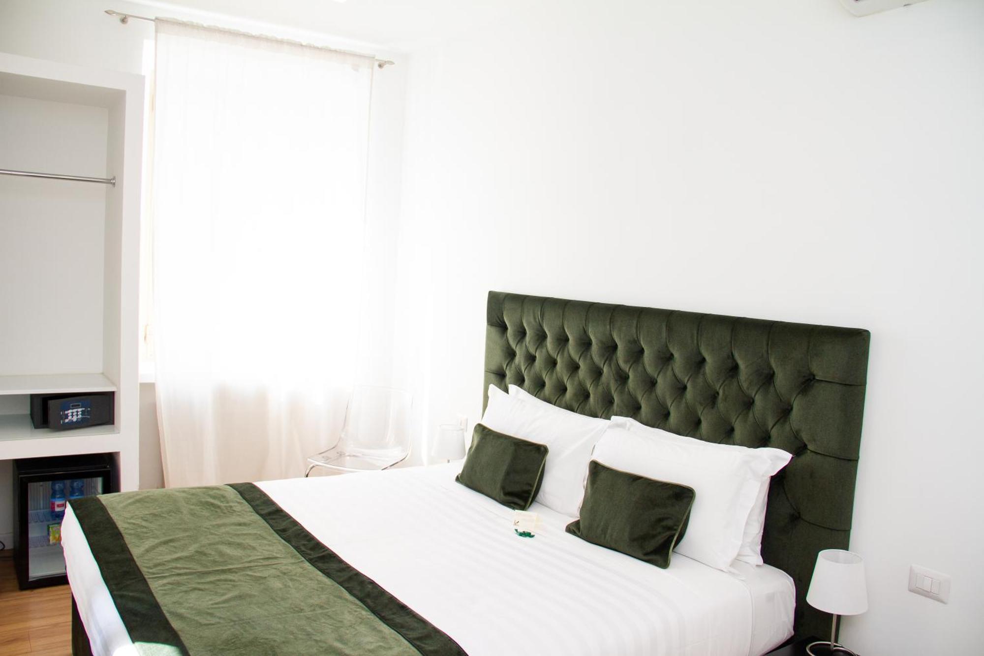 Home At Rome St. Peter Rooms&Apartment Bagian luar foto