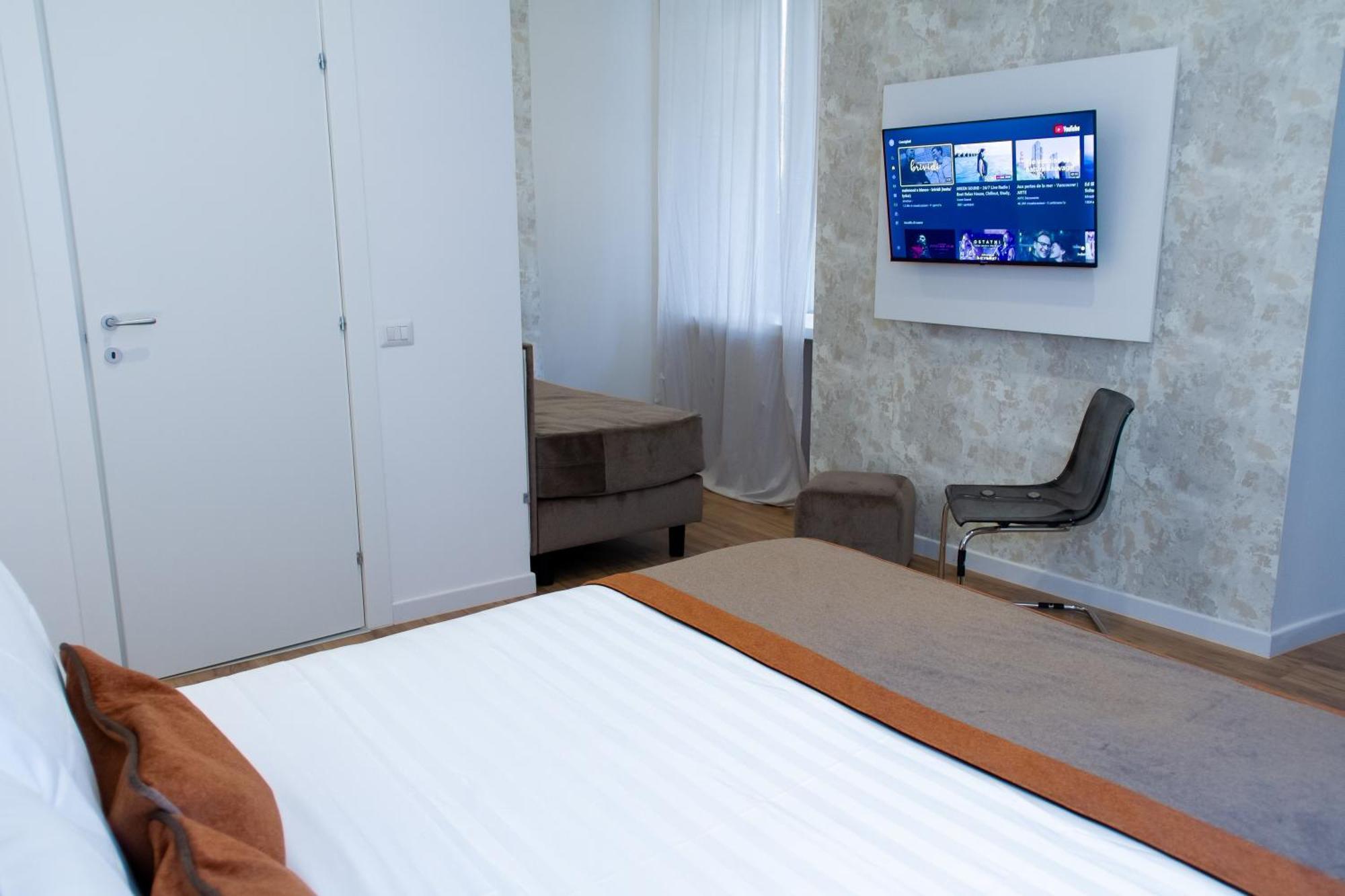 Home At Rome St. Peter Rooms&Apartment Bagian luar foto