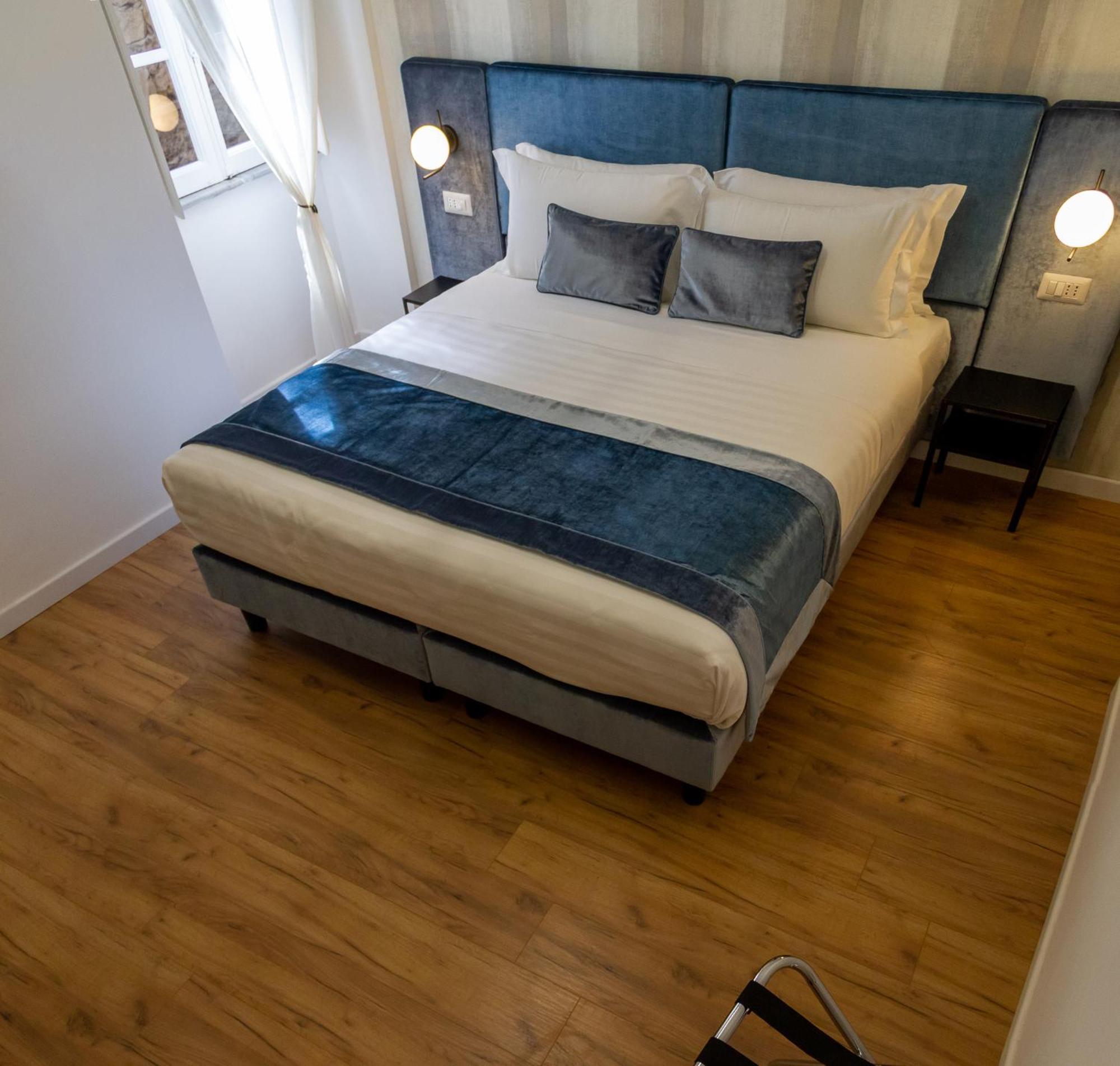 Home At Rome St. Peter Rooms&Apartment Bagian luar foto